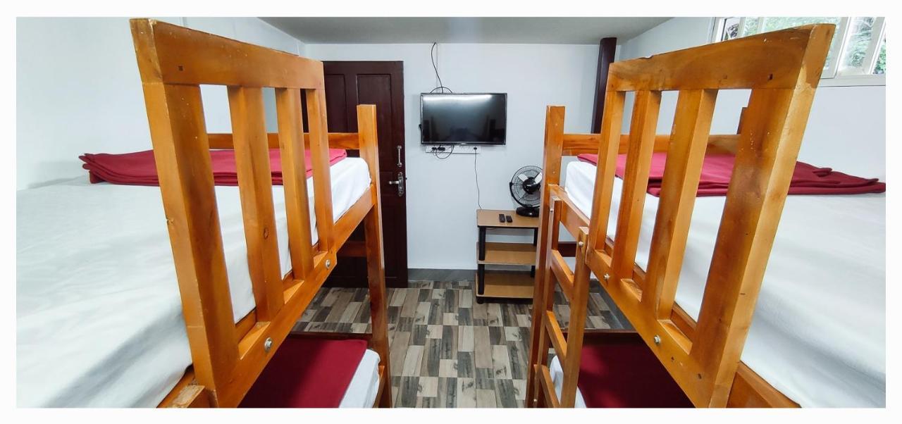 Lime Light Resort Munnar Kültér fotó